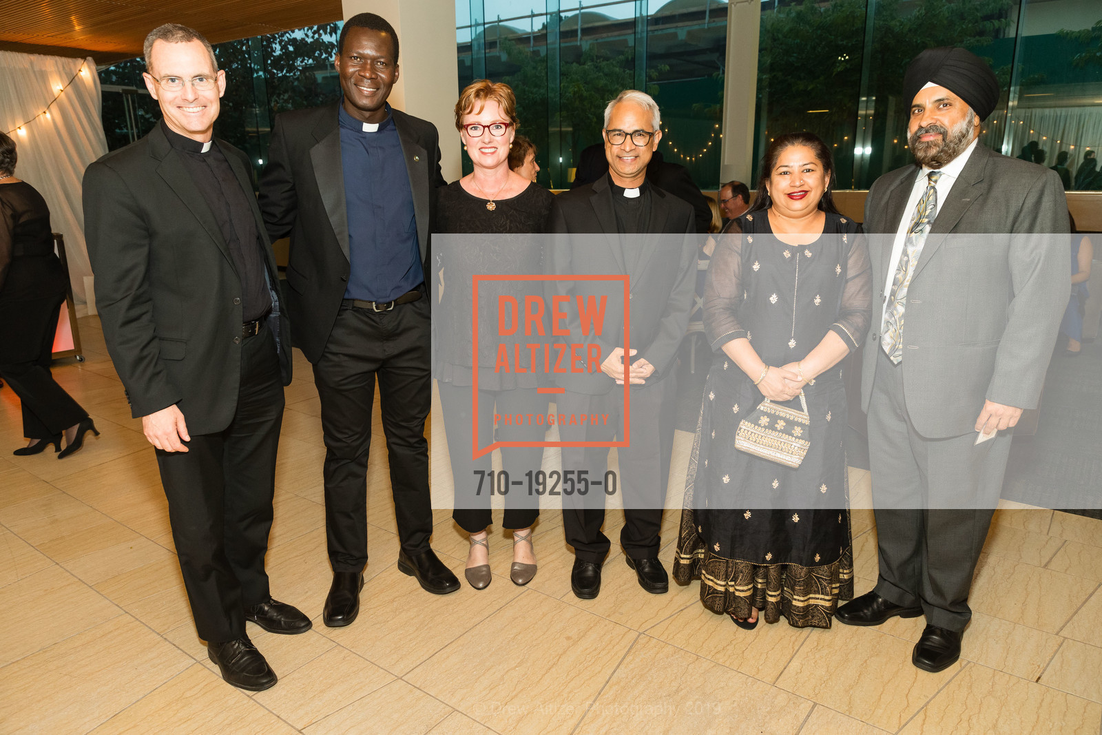 Sean Carroll, Barwante Sane, Julie Dowd, Vincent Pereppadan, Bedi Navpreet, Opinder Bawa, Photo #710-19255-0