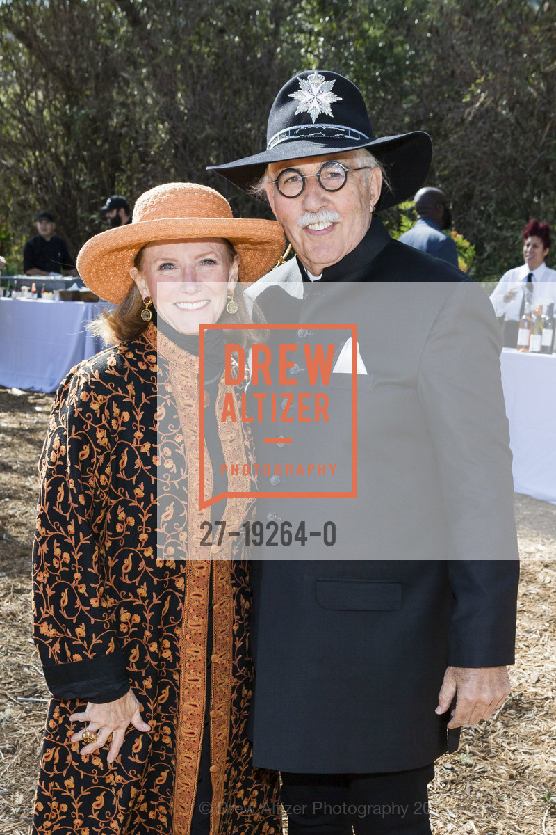 Colleen Wilcox, Richard Ressman, ODC Fall for Art 2019, McEvoy Ranch. 5935 Red Hill Rd, Petaluma, CA 94952, September 29th, 2019, Photo #27-19264-0 Colleen Wilcox, Richard Ressman, Photo #27-19264-0