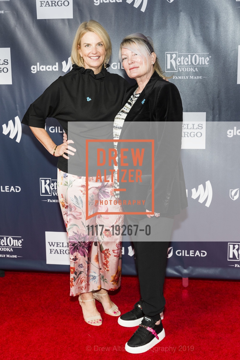 Sarah Kate Ellis, Ariadne Getty, Photo #1117-19267-0
