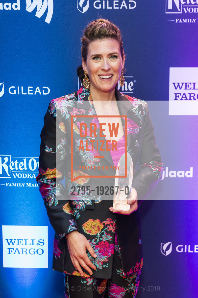 Ali Rosenthal, GLAAD San Francisco Gala 2019, Hyatt Regency San Francisco. 5 Embarcadero Center, September 28th, 2019, Photo #2795-19267-0 Ali Rosenthal, Photo #2795-19267-0