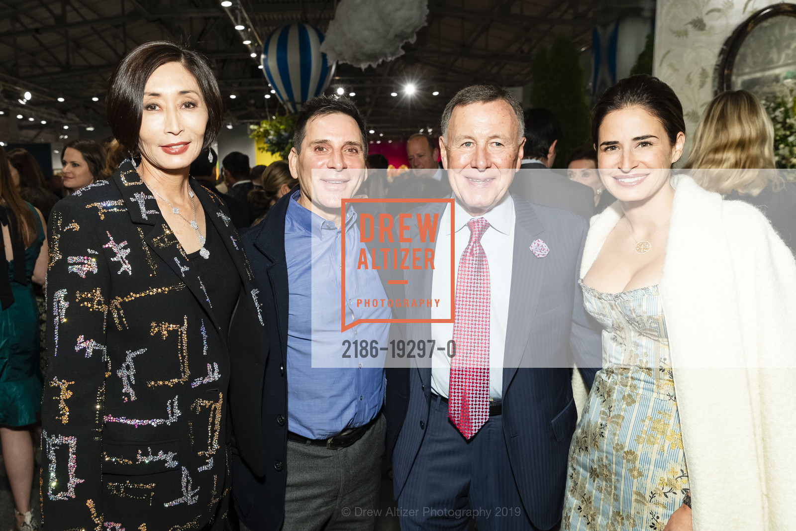 Yurie Pascarella, Seth Matarasso, Carl Pascarella, Amy Mcknight, The San Francisco Fall Show Opening Night Preview Gala 2019, Fort Mason Festival Pavilion, October 2nd, 2019, Photo #2186-19297-0 Yurie Pascarella, Seth Matarasso, Carl Pascarella, Amy Mcknight, Photo #2186-19297-0