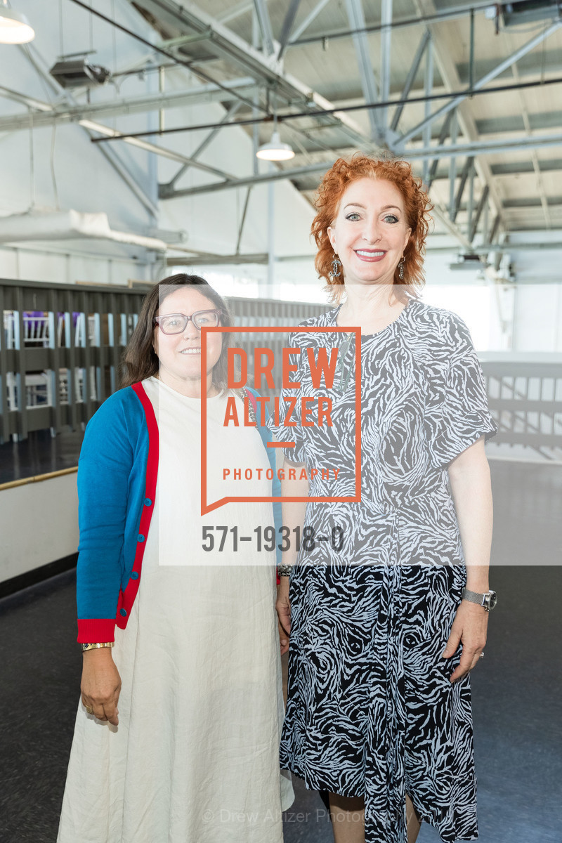 Maria Grace Conley, Patricia Robert, ICAA Annual Fall Antique Show Lunch and Lecture, Fort Mason Festival Pavillion, October 4th, 2019, Photo #571-19318-0 Maria Grace Conley, Patricia Robert, Photo #571-19318-0