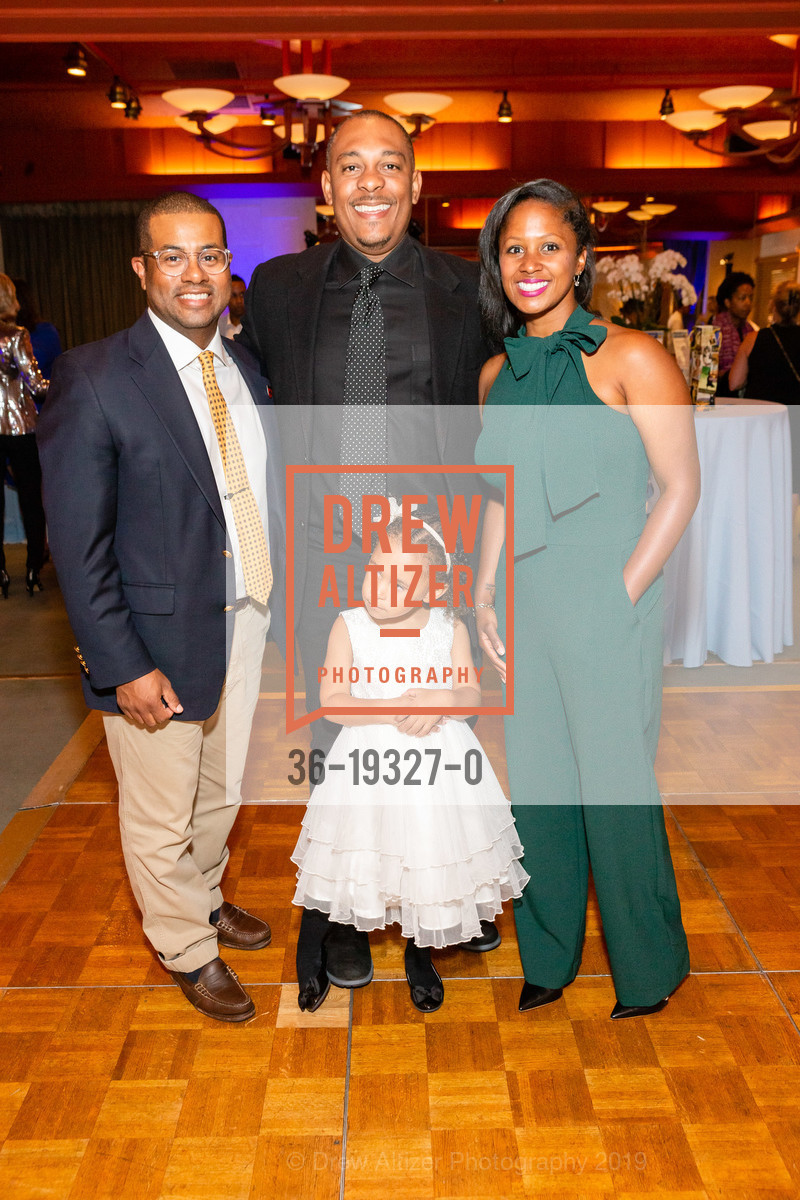 Tarik Moore, Matthew Reese, Micah Reese, Chaya Harrison, Glamp Out 10th Anniversary, Scott's Seafood, October 4th, 2019, Photo #36-19327-0 Tarik Moore, Matthew Reese, Micah Reese, Chaya Harrison, Photo #36-19327-0