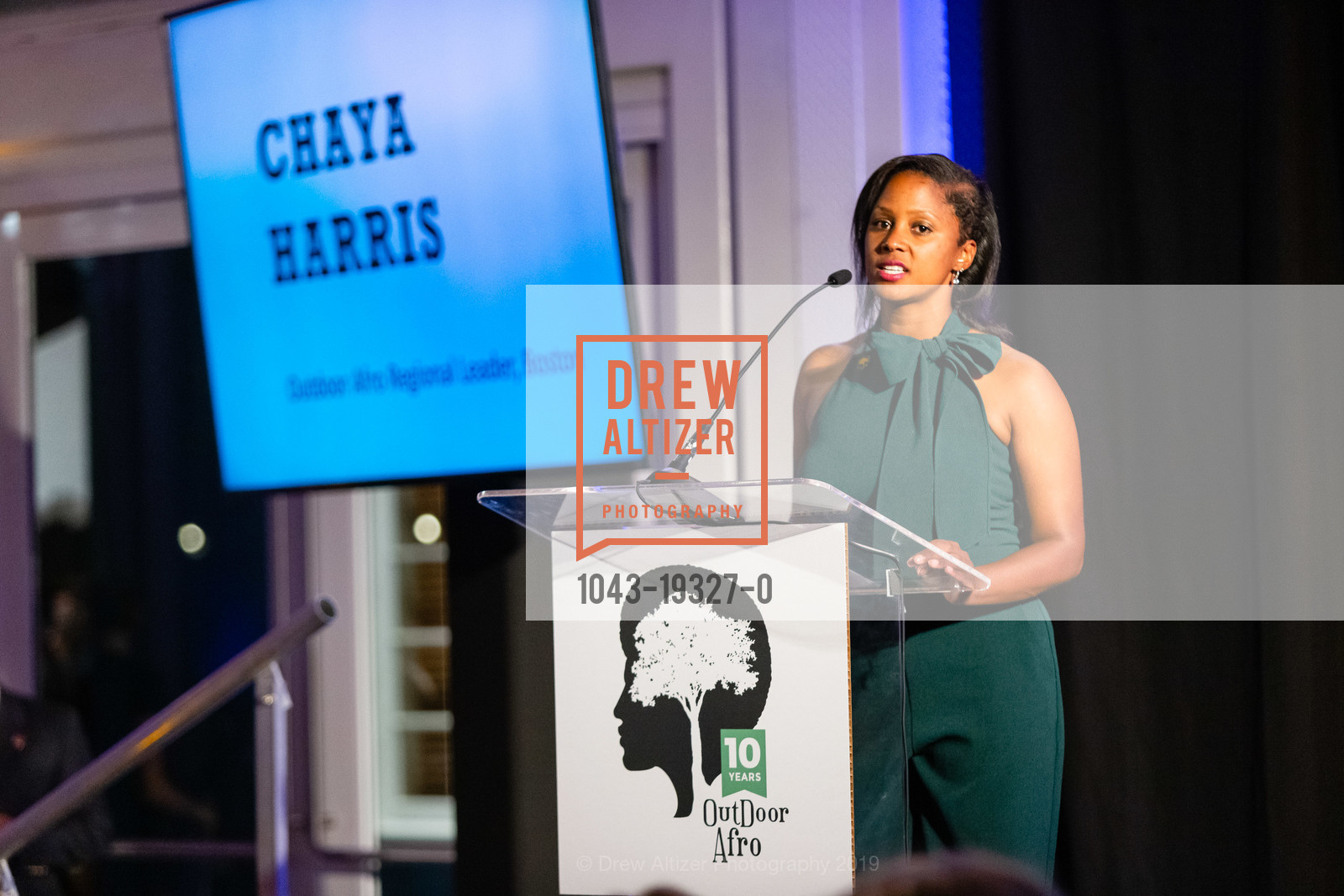 Chaya Harris, Glamp Out 10th Anniversary, Scott's Seafood, October 4th, 2019, Photo #1043-19327-0 Chaya Harris, Photo #1043-19327-0