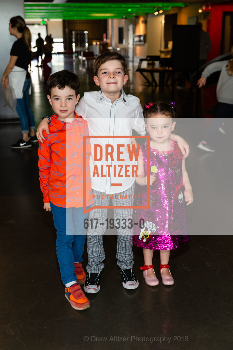 Max Olshansky, Lucas Olshansky, Eloise Olshansky, Exploratorium's Annual Wonder Funday 2019, Exploratorium. Pier 15, October 6th, 2019, Photo #617-19333-0 Max Olshansky, Lucas Olshansky, Eloise Olshansky, Photo #617-19333-0