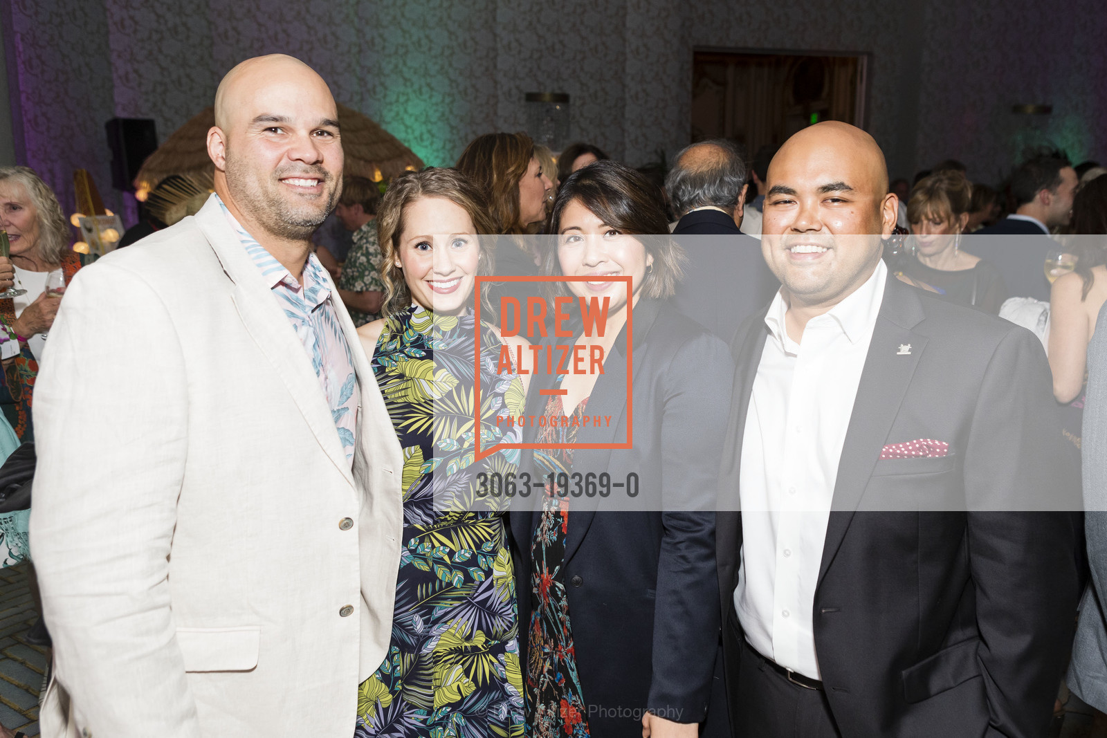 Josh Bazinet, Kylie Gifford, Janel Hodo, Jon Hodo, Family House Ohana Gala 2019, Fairmont Hotel. 950 Mason St, Photo #3063-19369-0 Josh Bazinet, Kylie Gifford, Janel Hodo, Jon Hodo, Photo #3063-19369-0