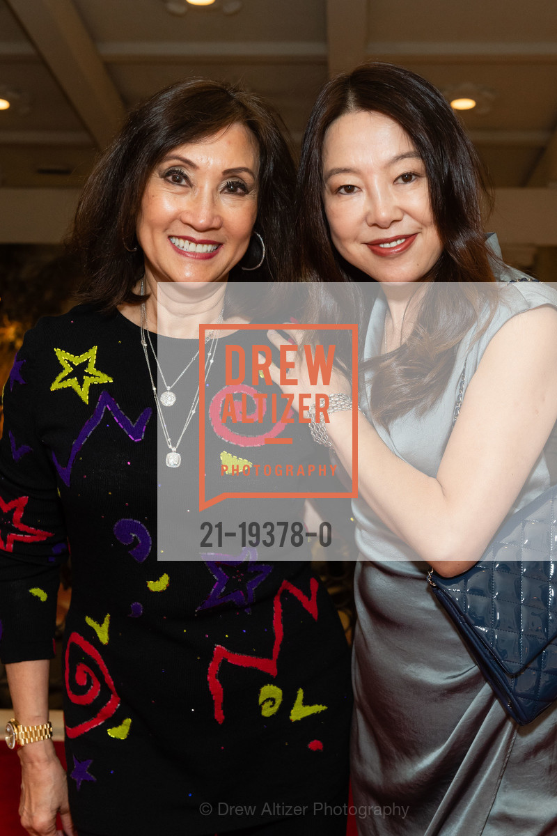 Nu Hinton, Jennifer Broweleit, Shreve & Co. Hosts Wellendorff Dinner 2019, Villa Tavera. 27 Hotaling Pl, Photo #21-19378-0 Nu Hinton, Jennifer Broweleit, Photo #21-19378-0