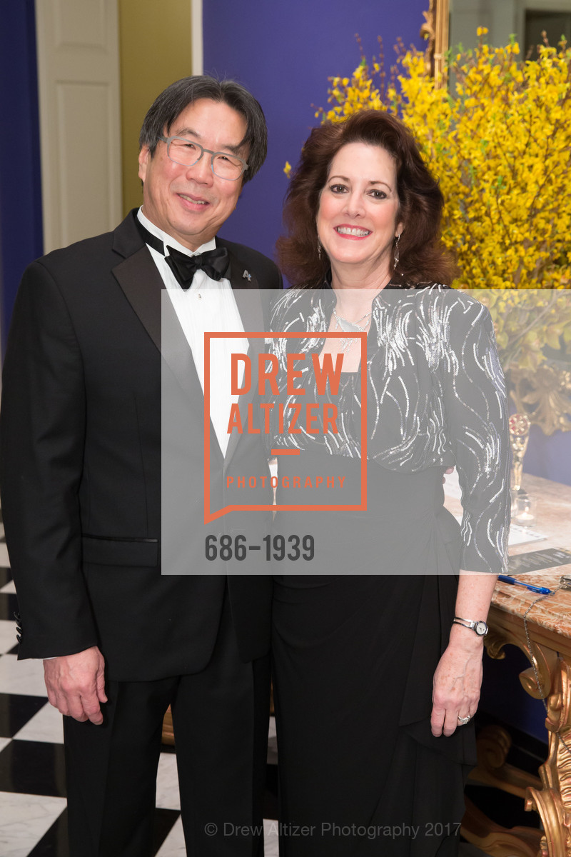 Henry Tang, Jean Kellogg, Saint Francis Foundation’s 2017 Oscar Benefit Party, SF Fairmont, Penthouse, February 26th, 2017, Photo #686-1939 Henry Tang, Jean Kellogg, Photo #686-1939