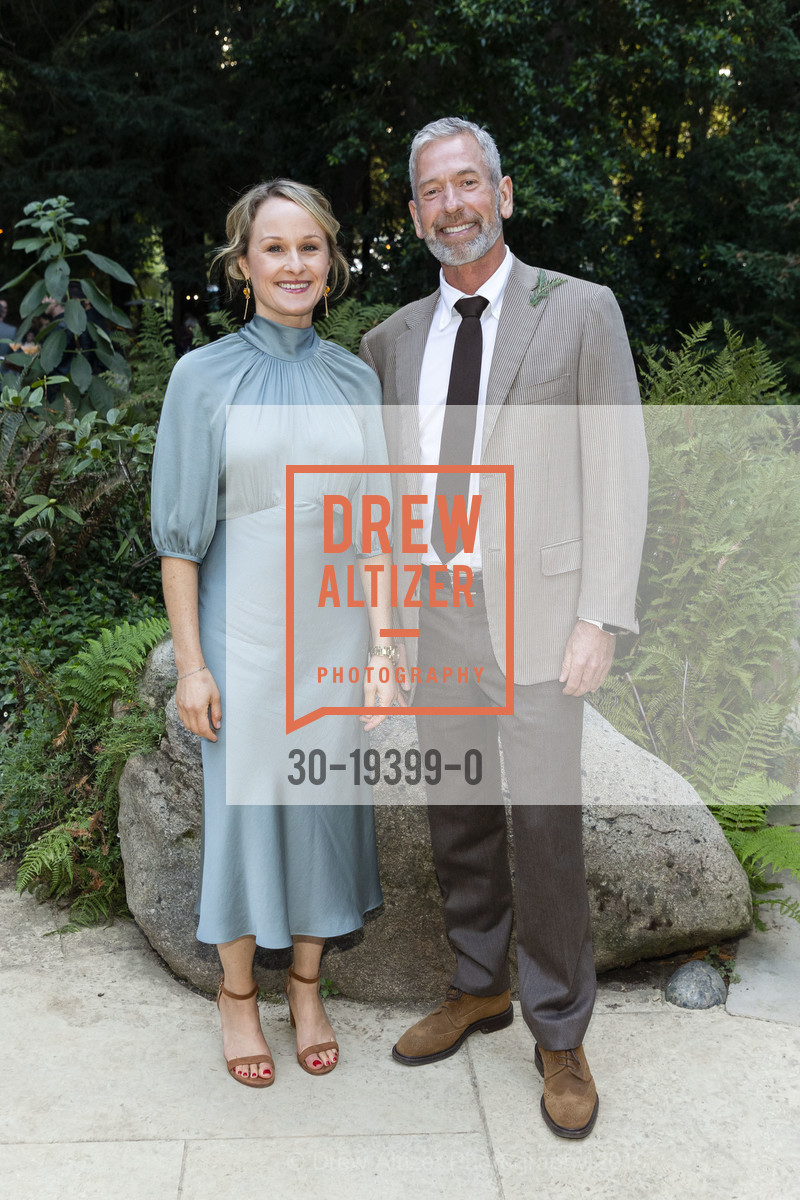 James Campbell, Jessica Montague, Save the Redwoods League 'Take Me to the Trees' Annual Celebration 2019, National AIDS Memorial Grove. Golden Gate Park, October 12th, 2019, Photo #30-19399-0 James Campbell, Jessica Montague, Photo #30-19399-0