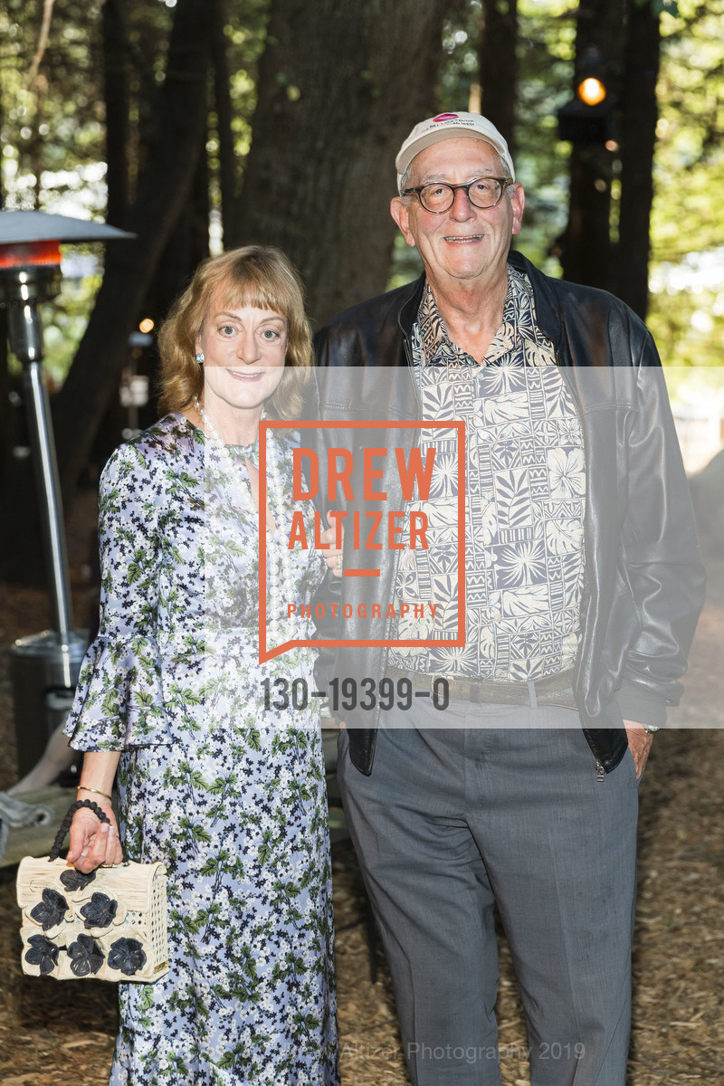 Nancy Pfund, Phil Polakoff, Save the Redwoods League 'Take Me to the Trees' Annual Celebration 2019, National AIDS Memorial Grove. Golden Gate Park, October 12th, 2019, Photo #130-19399-0 Nancy Pfund, Phil Polakoff, Photo #130-19399-0