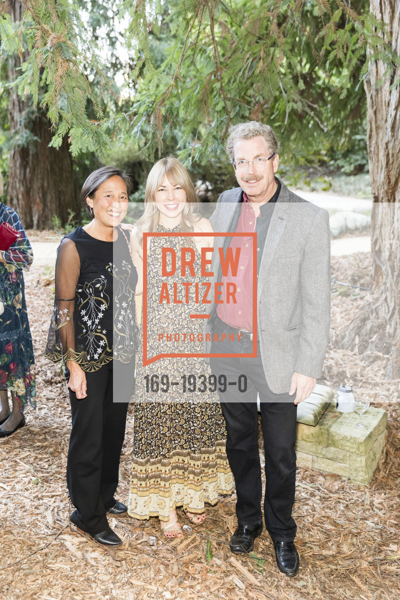 Leslie Chin, Natalie Mottley, Ralph King, Save the Redwoods League 'Take Me to the Trees' Annual Celebration 2019, National AIDS Memorial Grove. Golden Gate Park, October 12th, 2019, Photo #169-19399-0 Leslie Chin, Natalie Mottley, Ralph King, Photo #169-19399-0