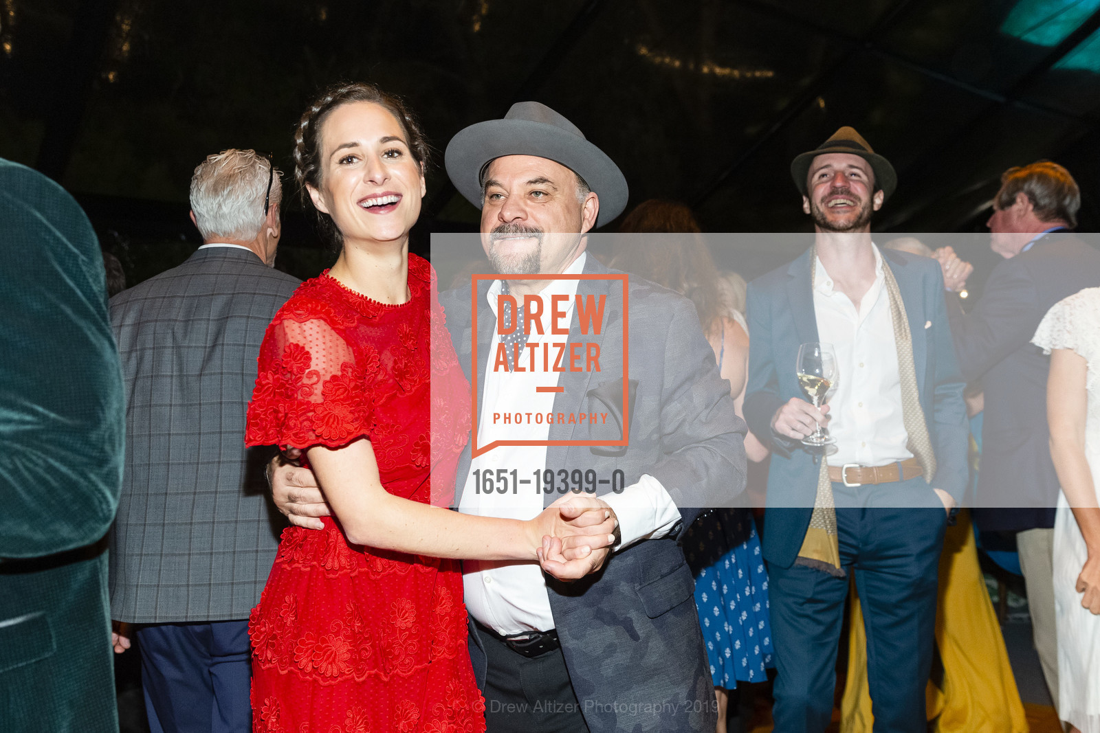 Allegra Krasznekewicz, John Krasznekewicz, Save the Redwoods League 'Take Me to the Trees' Annual Celebration 2019, National AIDS Memorial Grove. Golden Gate Park, October 12th, 2019, Photo #1651-19399-0 Allegra Krasznekewicz, John Krasznekewicz, Photo #1651-19399-0