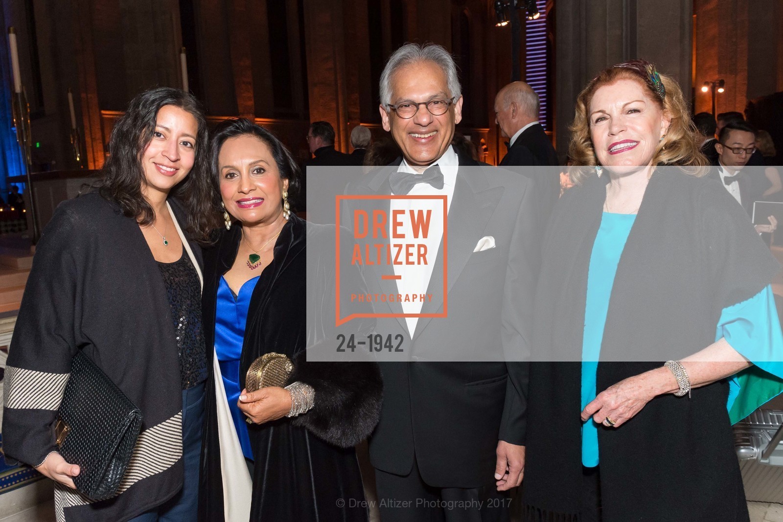 Gabriela Suazo, Deepa Thomas, Thampy Thomas, Bel Cox, Photo #24-1942