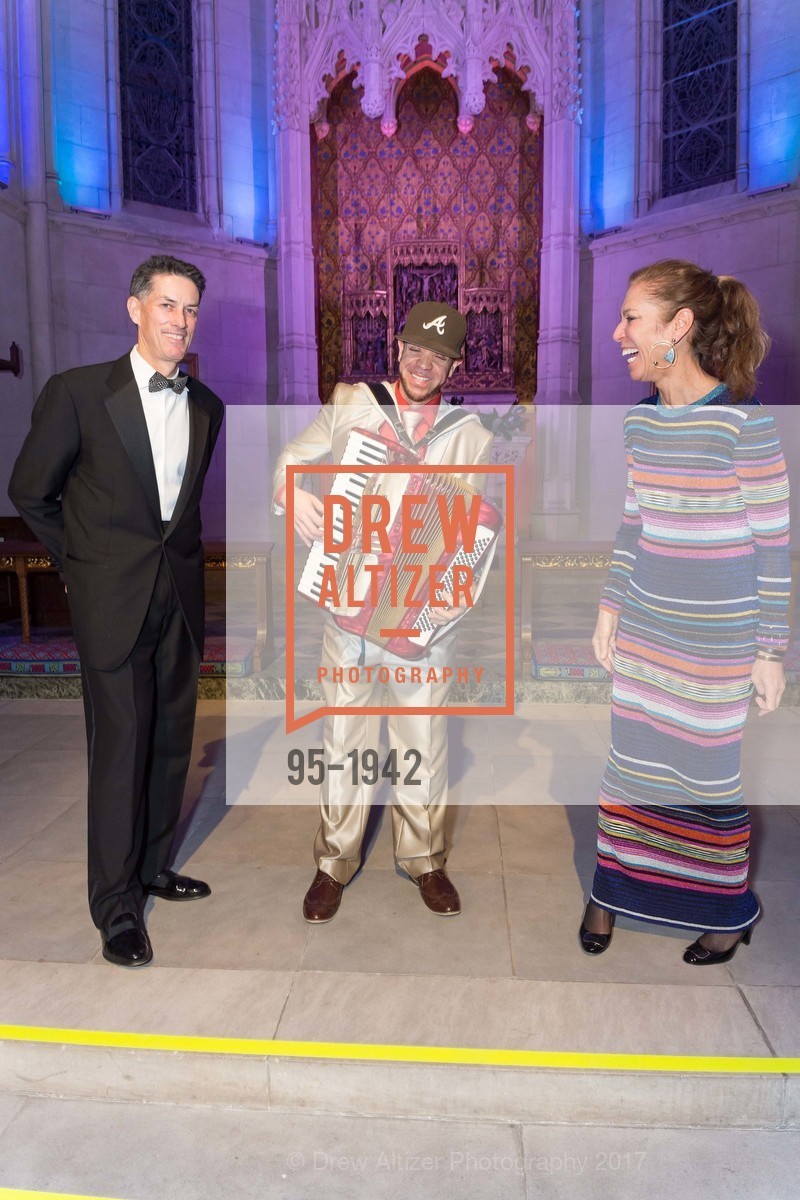Kevin King, Meridee Moore, Grace Cathedral's Carnivale 2017, Grace Cathedral. 1100 California St. 94108, February 28th, 2017, Photo #95-1942 Kevin King, Meridee Moore, Photo #95-1942
