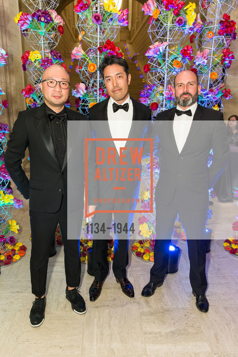 Yuki Tazaki, Hiroshi Takahashi, Emmanuel Saccoccini, Asian Art Museum Gala 2017, Asian Art Museum. 200 Larkin St, March 2nd, 2017, Photo #1134-1944 Yuki Tazaki, Hiroshi Takahashi, Emmanuel Saccoccini, Photo #1134-1944