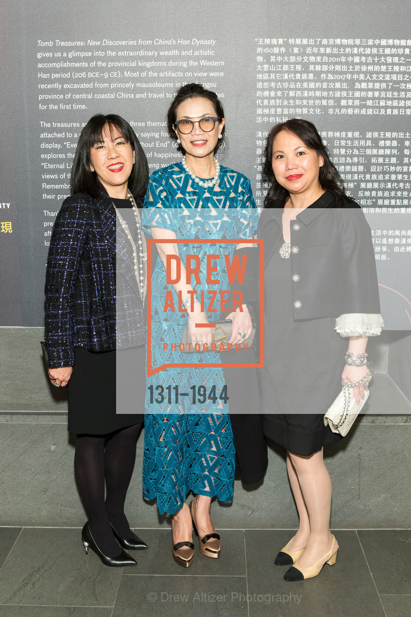 Lynda Toyosaki, Xiaojun Lee, Cindy Wong, Asian Art Museum Gala 2017, Asian Art Museum. 200 Larkin St, Photo #1311-1944 Lynda Toyosaki, Xiaojun Lee, Cindy Wong, Photo #1311-1944