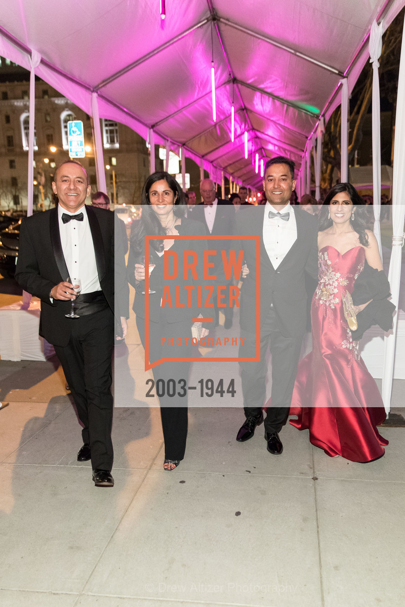 Tim Guleri, Shailly Guleri, Asian Art Museum Gala 2017, Asian Art Museum. 200 Larkin St, Photo #2003-1944 Tim Guleri, Shailly Guleri, Photo #2003-1944