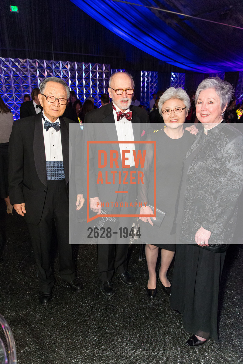 Chong-Moon Lee, Bill Fuller, Jennifer Beckett, Asian Art Museum Gala 2017, Asian Art Museum. 200 Larkin St, Photo #2628-1944 Chong-Moon Lee, Bill Fuller, Jennifer Beckett, Photo #2628-1944