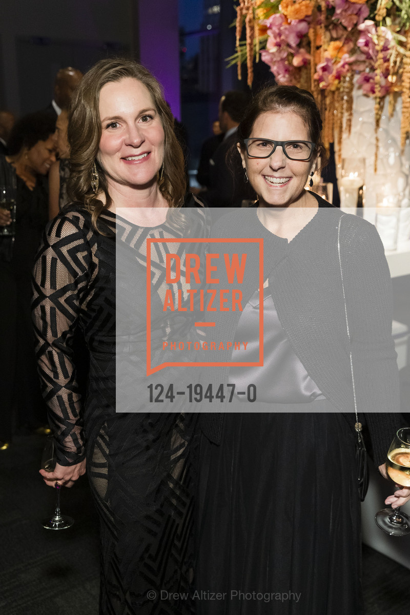 Elizabeth Torbit, Leslie Nathy, MoAD's Afropolitan Ball 2019, City Metreon. 135 4th St, Photo #124-19447-0 Elizabeth Torbit, Leslie Nathy, Photo #124-19447-0