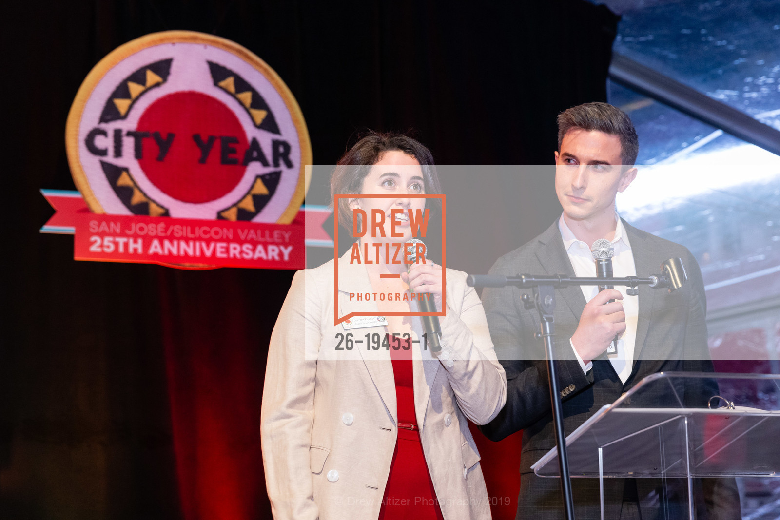 Ivy O'Connell, Stephen Stanwood, City Year San Jose 25th Anniversary Gala 2019, Levi's Stadium. 4900 Marie P DeBartolo Way, October 17th, 2019, Photo #26-19453-1 Ivy O'Connell, Stephen Stanwood, Photo #26-19453-1