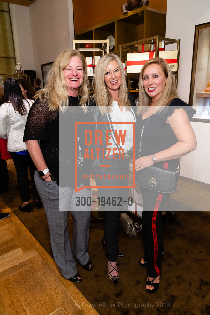 Rene Rodman Diamond, Laura Bass, Nooshin Mamdoohin, Gump's Launch Party, Gump's. 250 Post Street, October 16th, 2019, Photo #300-19462-0 Rene Rodman Diamond, Laura Bass, Nooshin Mamdoohin, Photo #300-19462-0