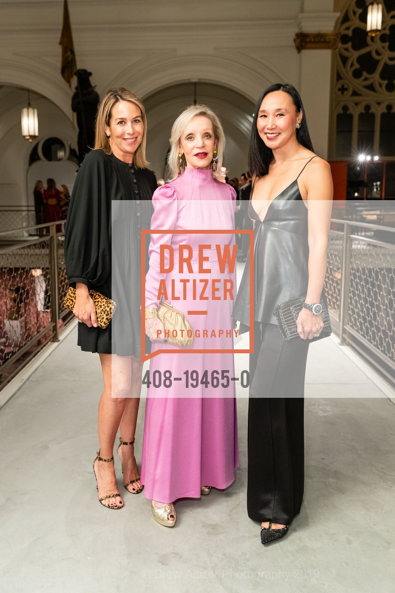 Hillary Thomas, Barbara Brown, Carolyn Chang, Saint Joseph's Art Society Hosts Valentino, Saint Joseph's Art Society, October 17th, 2019, Photo #408-19465-0 Hillary Thomas, Barbara Brown, Carolyn Chang, Photo #408-19465-0