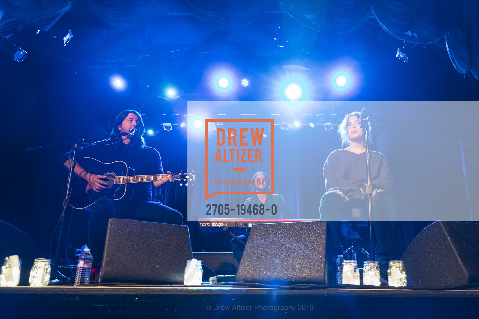 Dave Grohl, Violet Maye Grohl, Bring Change to Mind's Annual Revels and Revelations, Bimbo’s 365 Club, October 17th, 2019, Photo #2705-19468-0 Dave Grohl, Violet Maye Grohl, Photo #2705-19468-0