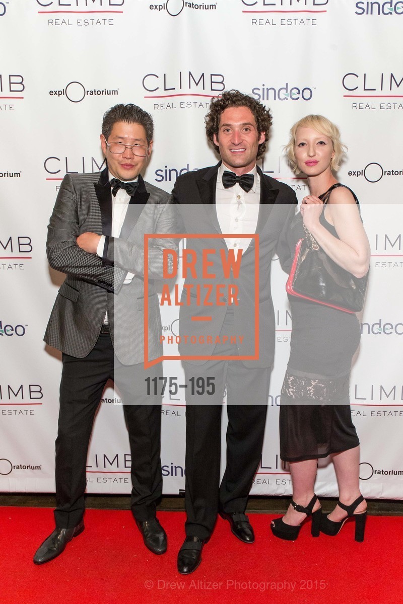 Michael Wong, Justin Fichelson, Zoe Wong, Gucci & Vogue Dinner, Local Edition San Francisco. Local Edition San Francisco, . 691 Market St, July 8th, 2015, Photo #1175-195 Michael Wong, Justin Fichelson, Zoe Wong, Photo #1175-195