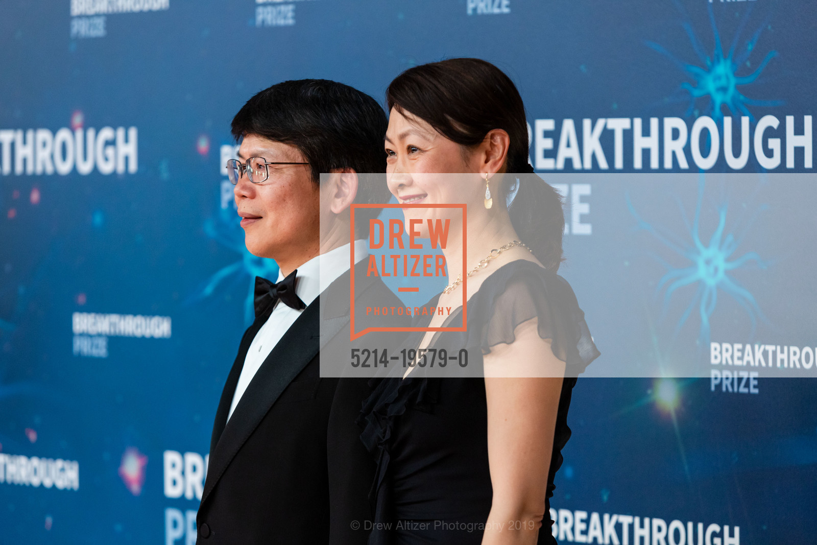 Zhijian “James” Chen, Anli Yang, 8th Annual Breakthrough Prize Awards, NASA Ames Research Center, Hangar One. Moffett Federal Airfield, November 3rd, 2019, Photo #5214-19579-0 Zhijian “James” Chen, Anli Yang, Photo #5214-19579-0
