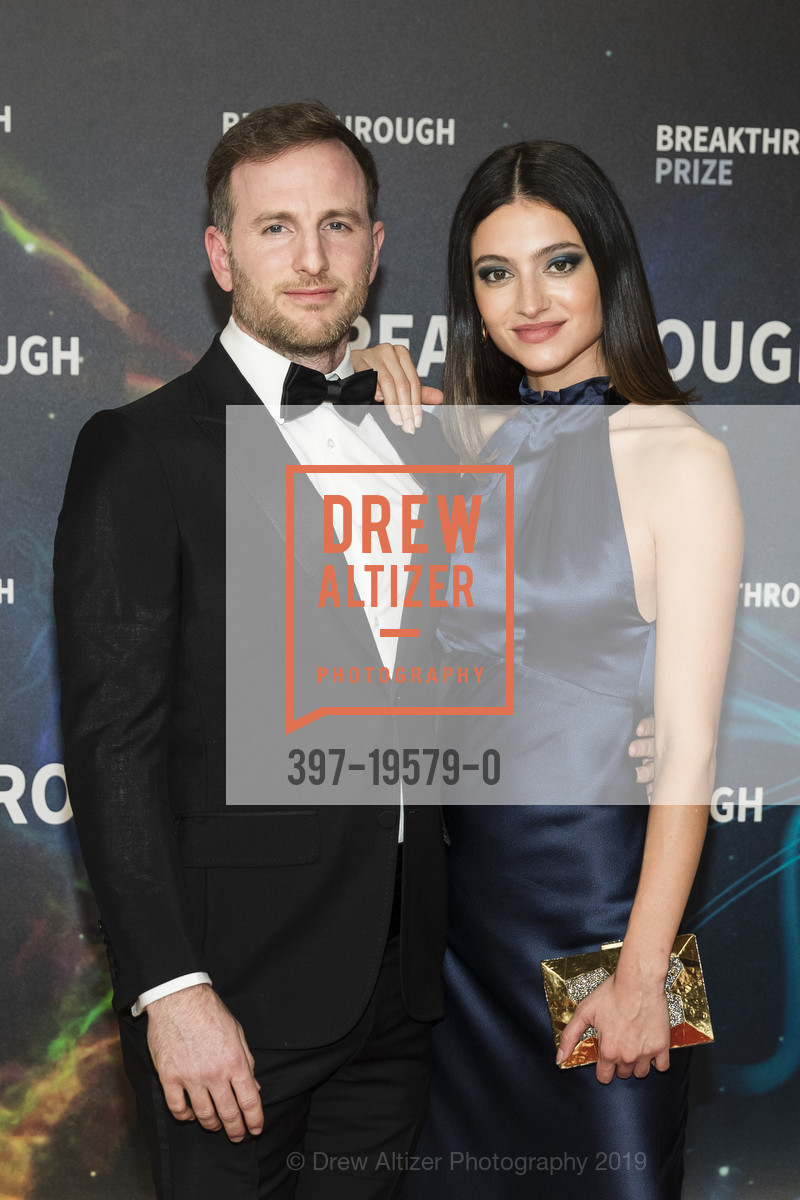 Joe Gebbia, Isabelle Boemeke, 8th Annual Breakthrough Prize Awards, NASA Ames Research Center, Hangar One. Moffett Federal Airfield, November 3rd, 2019, Photo #397-19579-0 Joe Gebbia, Isabelle Boemeke, Photo #397-19579-0