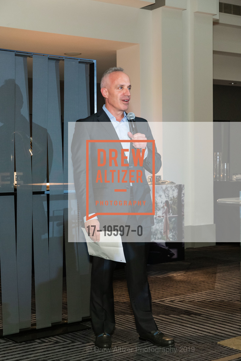 Mike Kass, San Francisco Marriott Marquis - Let Your Mind Travel Event, Marriott Marque. 780 Mission Street, November 4th, 2019, Photo #17-19597-0 Mike Kass, Photo #17-19597-0
