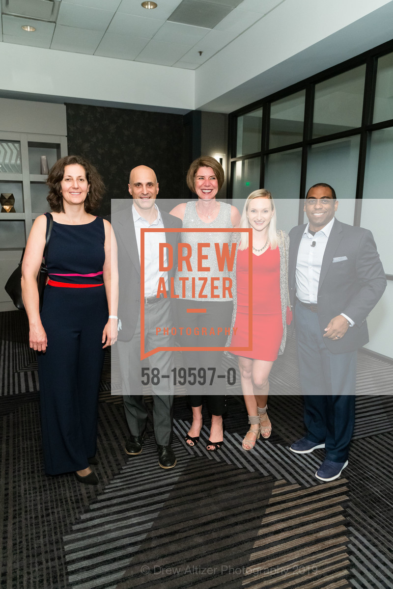 Allison Clark, Patrick Rodrigues, Manny Rappenecker, Blair Burke, Julius Robinson, San Francisco Marriott Marquis - Let Your Mind Travel Event, Marriott Marque. 780 Mission Street, November 4th, 2019, Photo #58-19597-0 Allison Clark, Patrick Rodrigues, Manny Rappenecker, Blair Burke, Julius Robinson, Photo #58-19597-0