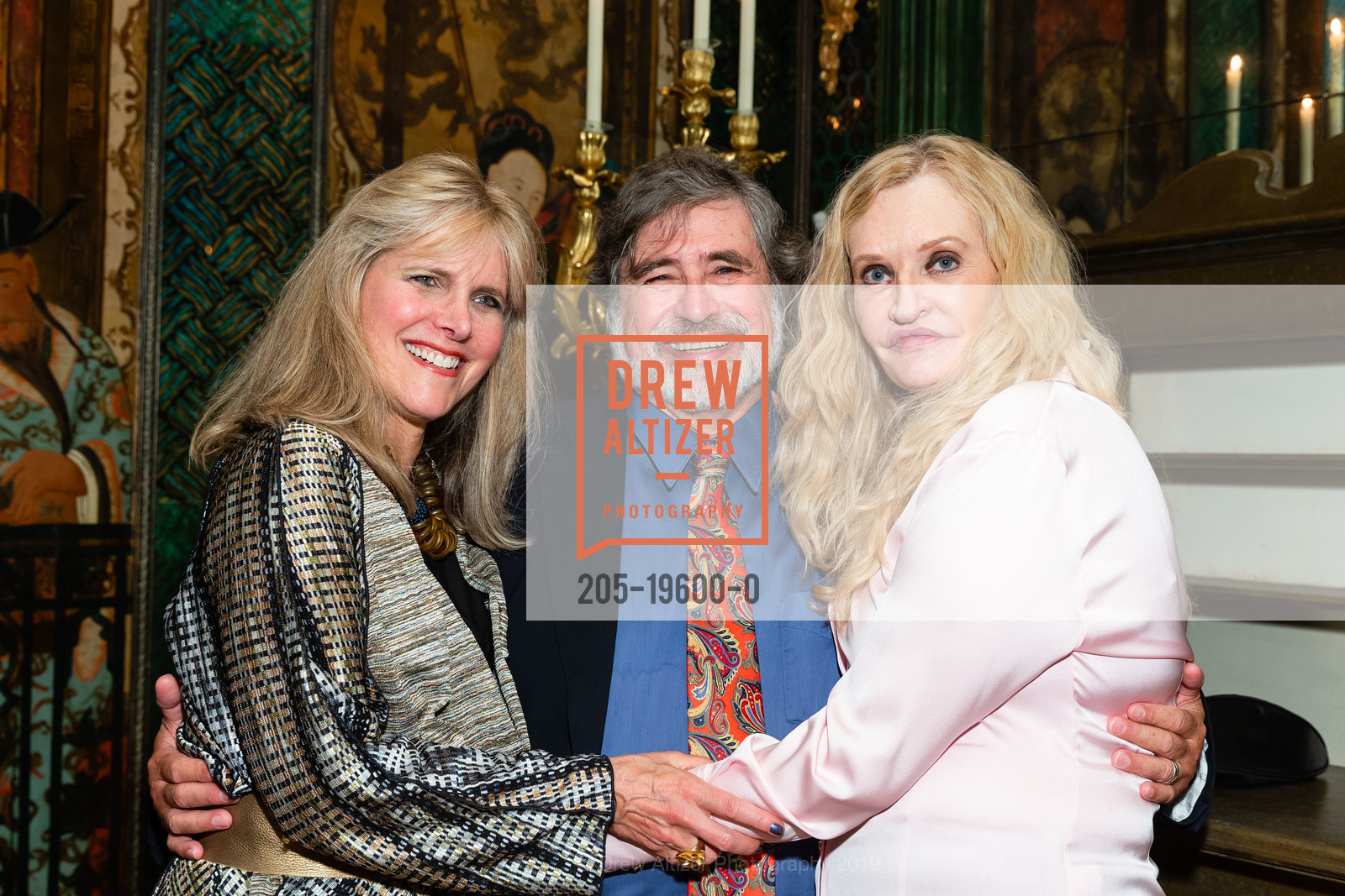 Laura Esserman, Michael Endicott, Beth Townsend, Gordon and Ann Getty Host Director’s Circle Breast Cancer Research, Private Residence, November 4th, 2019, Photo #205-19600-0 Laura Esserman, Michael Endicott, Beth Townsend, Photo #205-19600-0