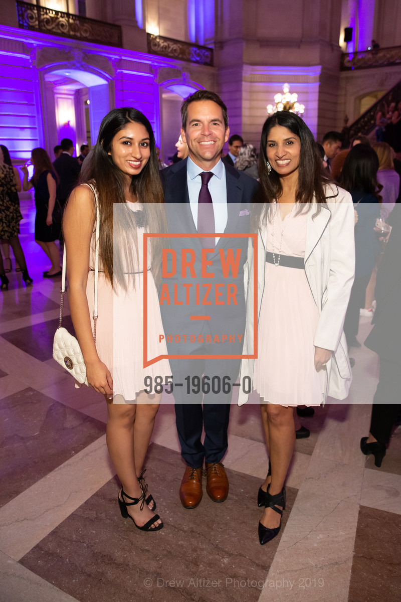 Shrihar Reddy, Robert Pinnix, Natasha Reddy, 18th Annual March of Dimes Signature Chefs Auction & Gala, San Francisco City Hall. 1 Dr. Carlton B. Goodlett Place, November 7th, 2019, Photo #985-19606-0 Shrihar Reddy, Robert Pinnix, Natasha Reddy, Photo #985-19606-0
