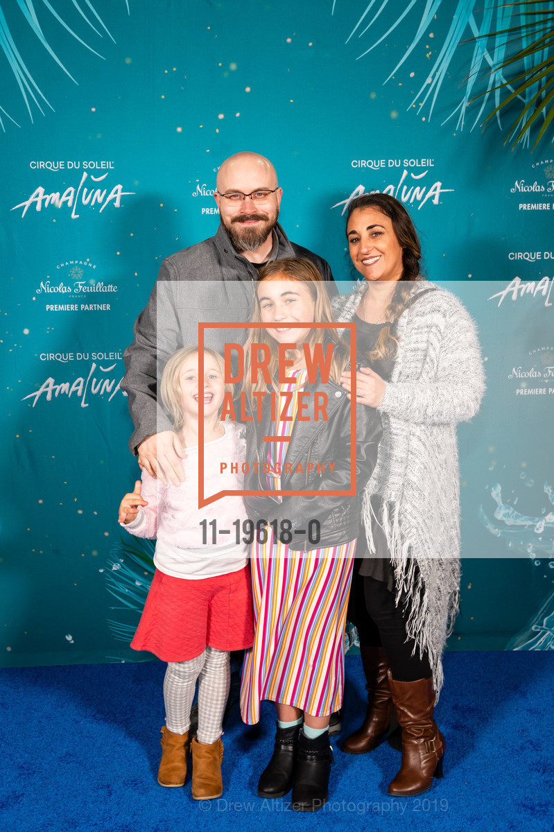 Sloane Wright, Danny Wright, Sicilia Wright, Natalie Wright, Premiere of AMALUNA by Cirque du Soleil, Oracle Park, Under the Big Top, November 7th, 2019, Photo #11-19618-0 Sloane Wright, Danny Wright, Sicilia Wright, Natalie Wright, Photo #11-19618-0