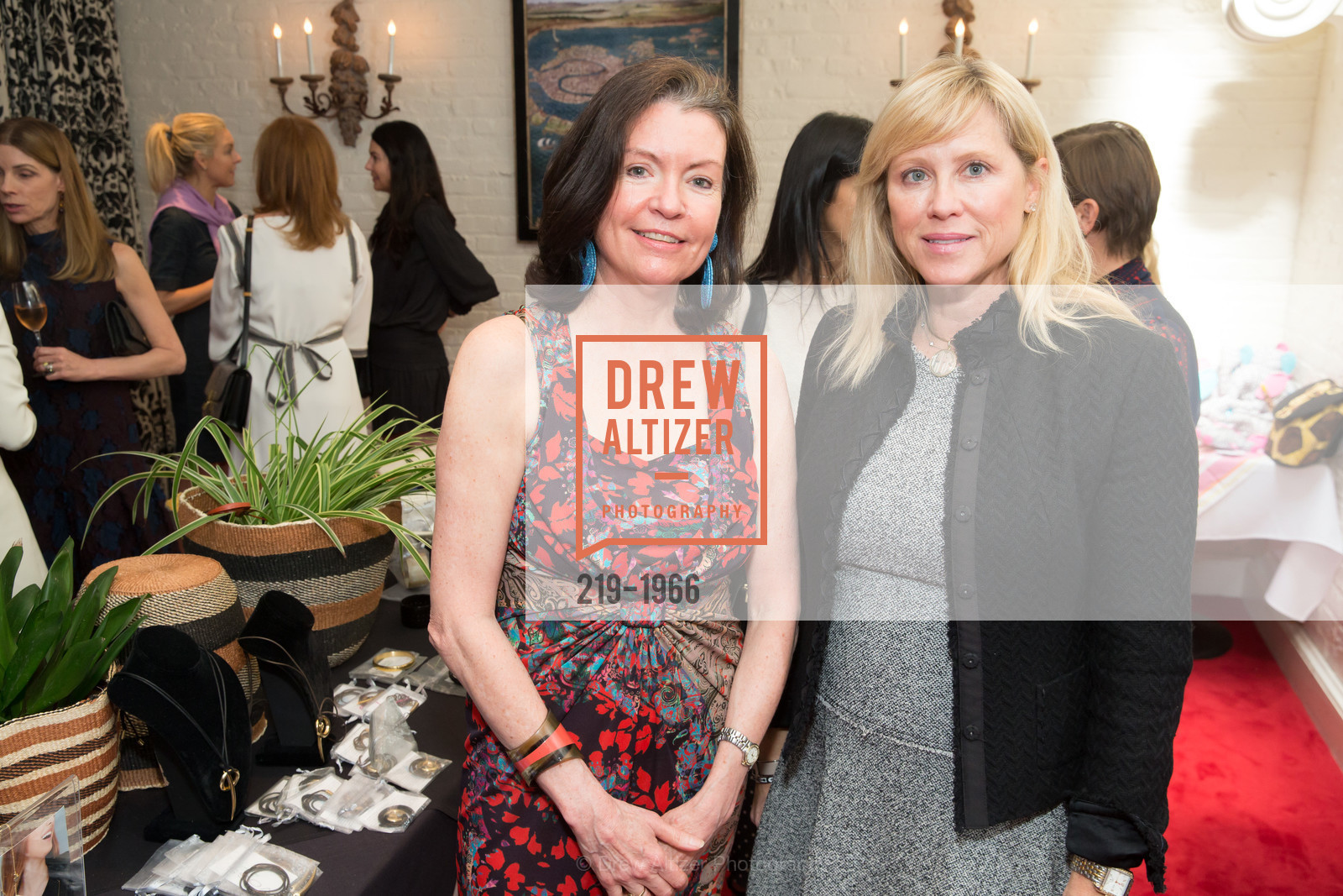 Elizabeth Birka-White, Laurie Grayson, Women Helping Women San Francisco 2017, Villa Taverna. 27 Hotaling Place, March 13th, 2017, Photo #219-1966 Elizabeth Birka-White, Laurie Grayson, Photo #219-1966