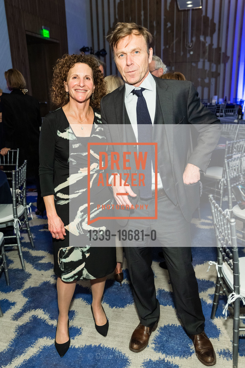 Gina Maya, Tom Porteous, Human Rights Watch Annual Voices for Justice Dinner 2019, Hotel Nia. 200 Independence Dr, November 14th, 2019, Photo #1339-19681-0 Gina Maya, Tom Porteous, Photo #1339-19681-0