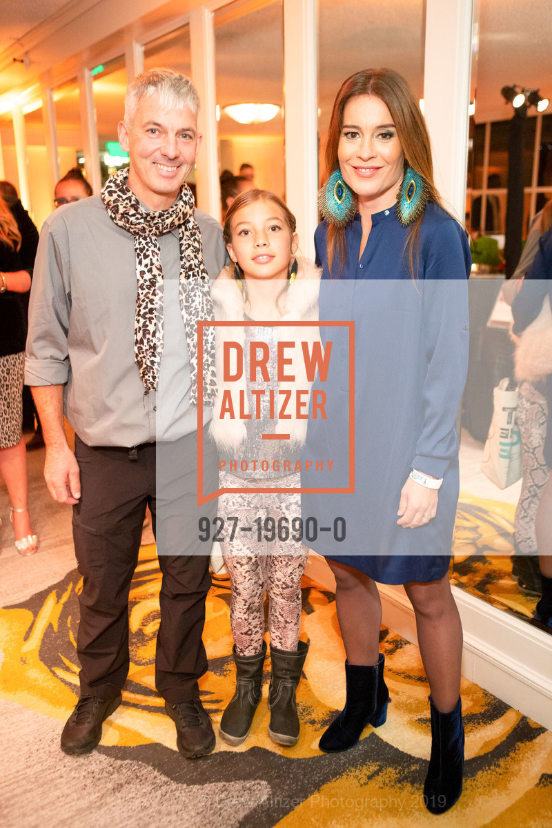 Doug Arnott, Esme Arnott, Renata Lewis, The Rocker's Ball 2019, Fairmont Hotel, November 15th, 2019, Photo #927-19690-0 Doug Arnott, Esme Arnott, Renata Lewis, Photo #927-19690-0