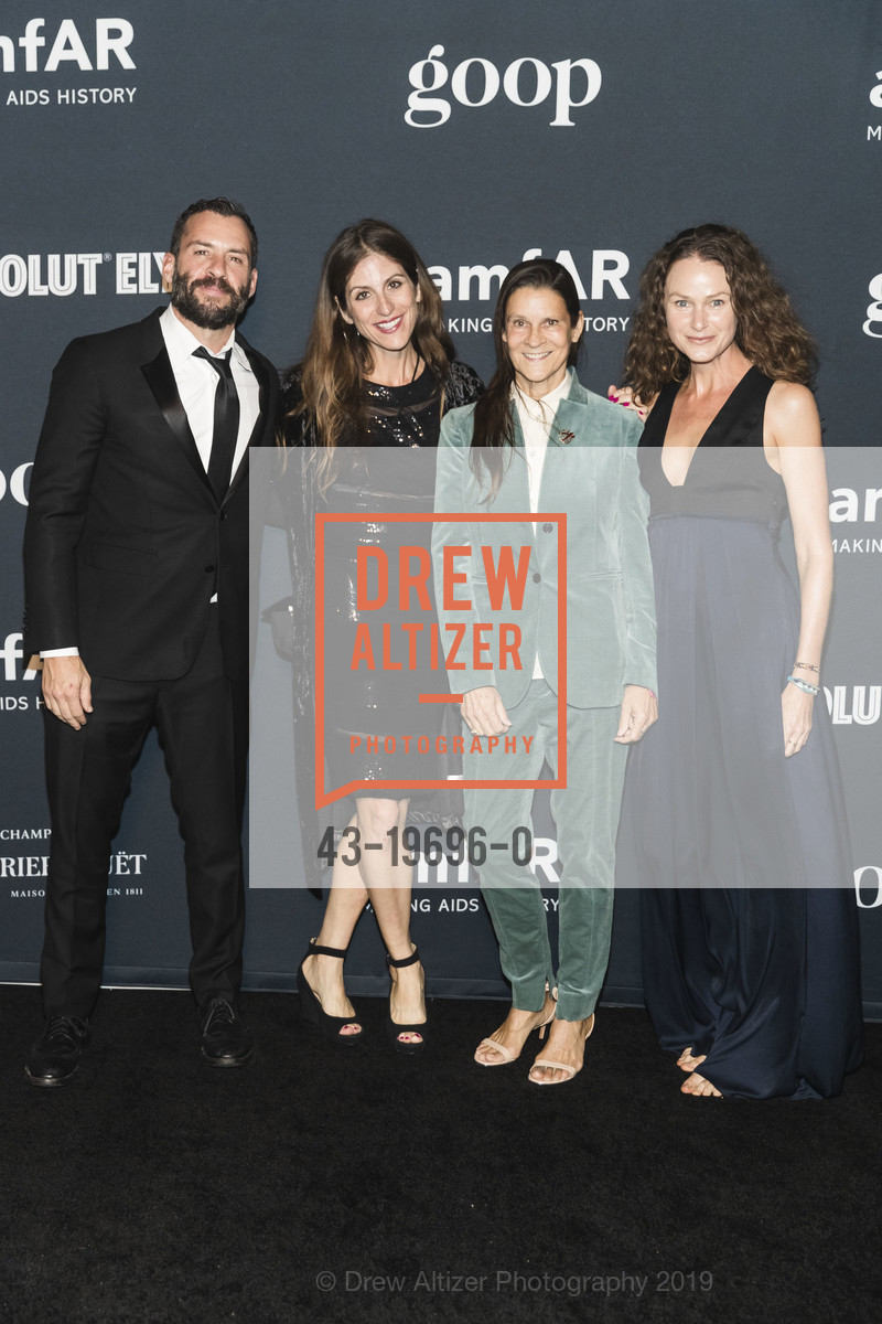 Josh Wood, Sarah Ezzy, Aileen Getty, Julie Mills, amfAR Charity Poker Tournament 2019, Private Residence, November 15th, 2019, Photo #43-19696-0 Josh Wood, Sarah Ezzy, Aileen Getty, Julie Mills, Photo #43-19696-0