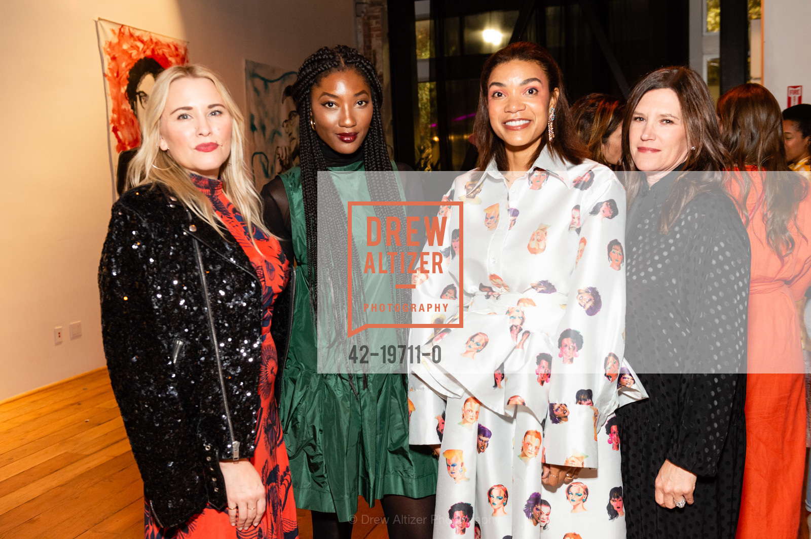 Cori Taylor, Noelle Bonner, Sherri McMullen, Karen Ellis, Sherri McMullen & Tamu McPherson host Christopher John Rogers Welcome Dinner 2019, Private Residence, Photo #42-19711-0 Cori Taylor, Noelle Bonner, Sherri McMullen, Karen Ellis, Photo #42-19711-0