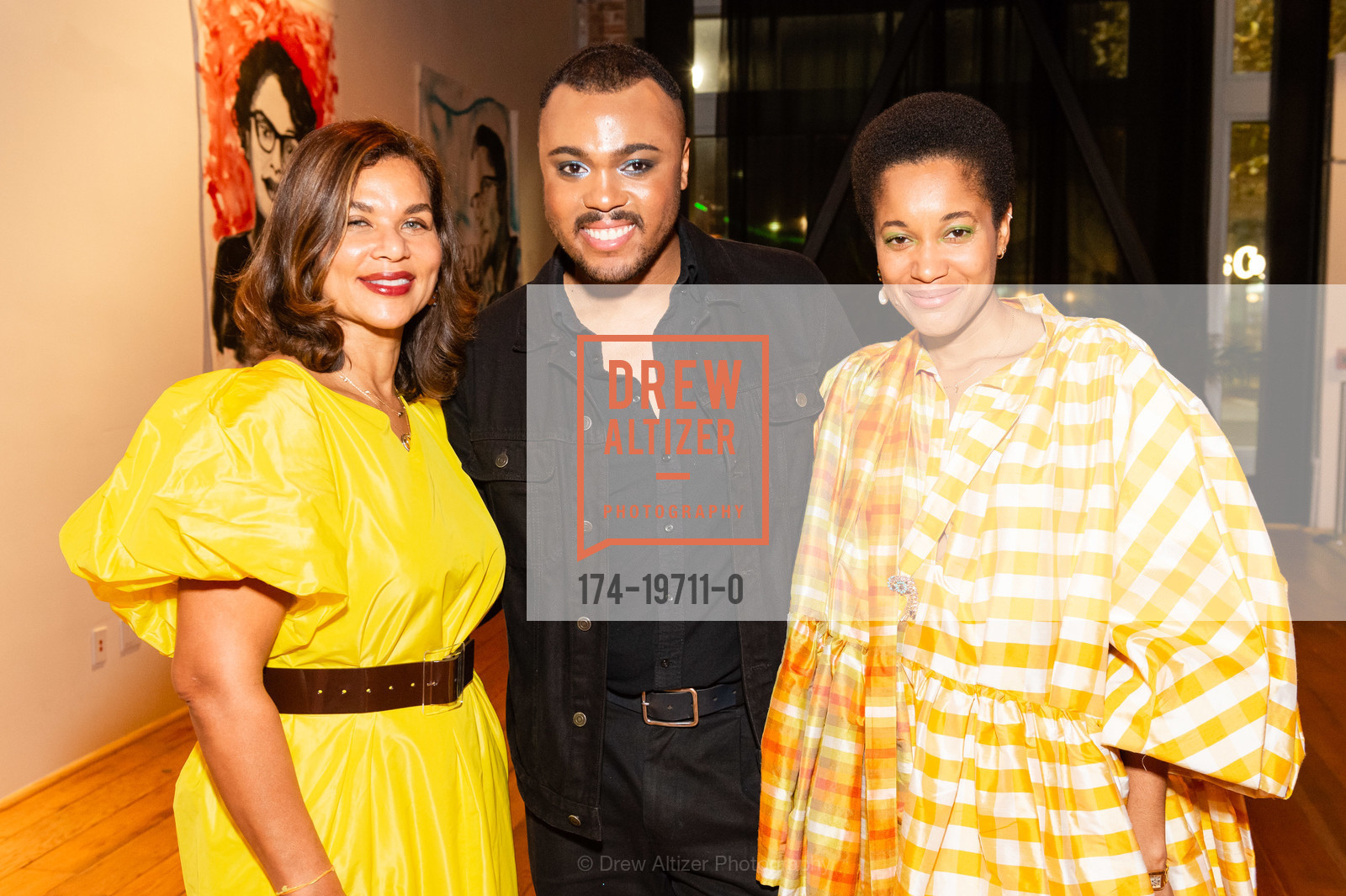 Suzanne McFayden, Christopher John Rogers, Tamu McPherson, Sherri McMullen & Tamu McPherson host Christopher John Rogers Welcome Dinner 2019, Private Residence, Photo #174-19711-0 Suzanne McFayden, Christopher John Rogers, Tamu McPherson, Photo #174-19711-0