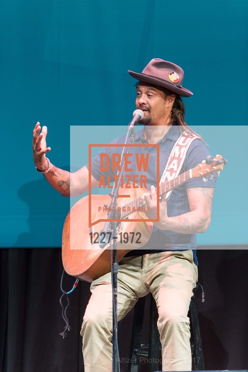 Michael Franti, Photo #1227-1972