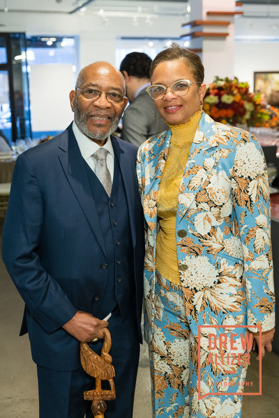 Amos Brown, Shonda Scott