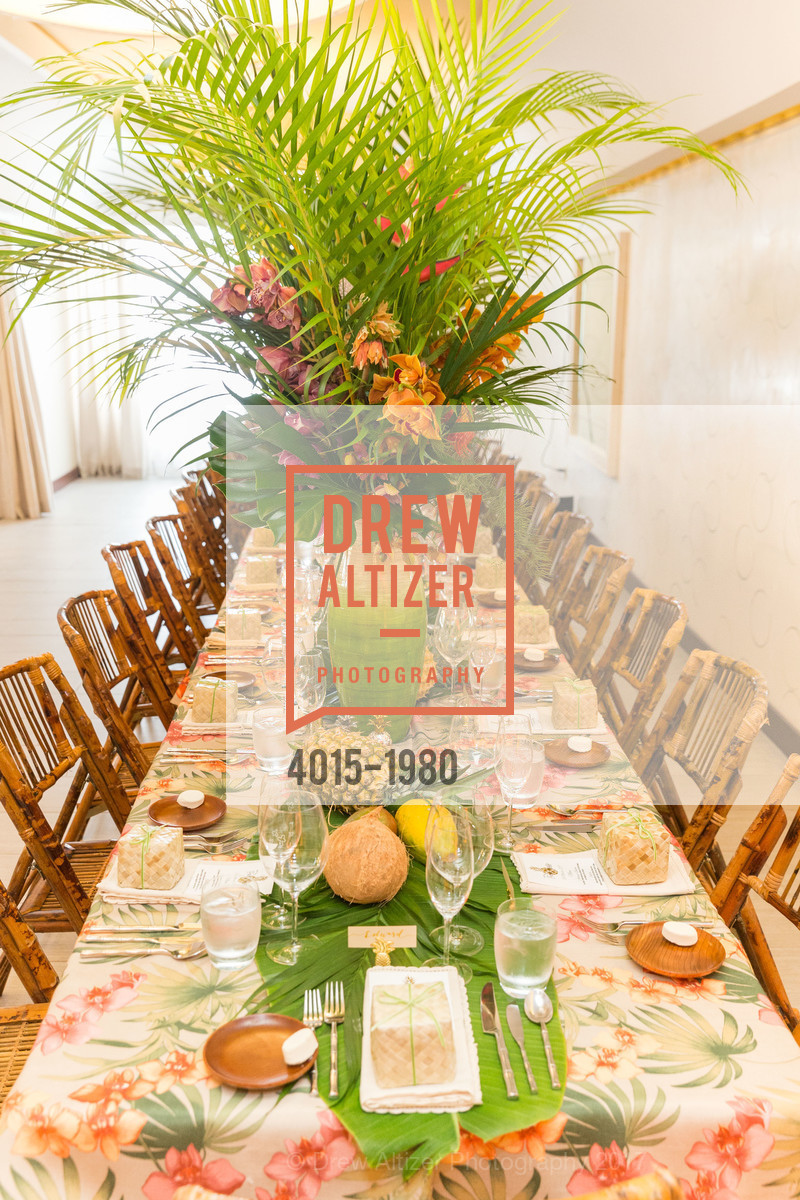 Atmosphere, Aubrey Brewster's Purely Paradise Birthday Luncheon 2017, Neiman Marcus. 150 Stockton St SF, California 94108, March 24th, 2017, Photo #4015-1980 Atmosphere, Photo #4015-1980