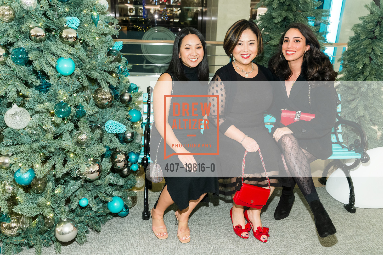 Emily Yang, Elaine Cardenas, Jasmin Stein, Tiffany & Co. Post St. Holiday Event 2019, Tiffany & Co. 350 Post St, Photo #407-19816-0 Emily Yang, Elaine Cardenas, Jasmin Stein, Photo #407-19816-0