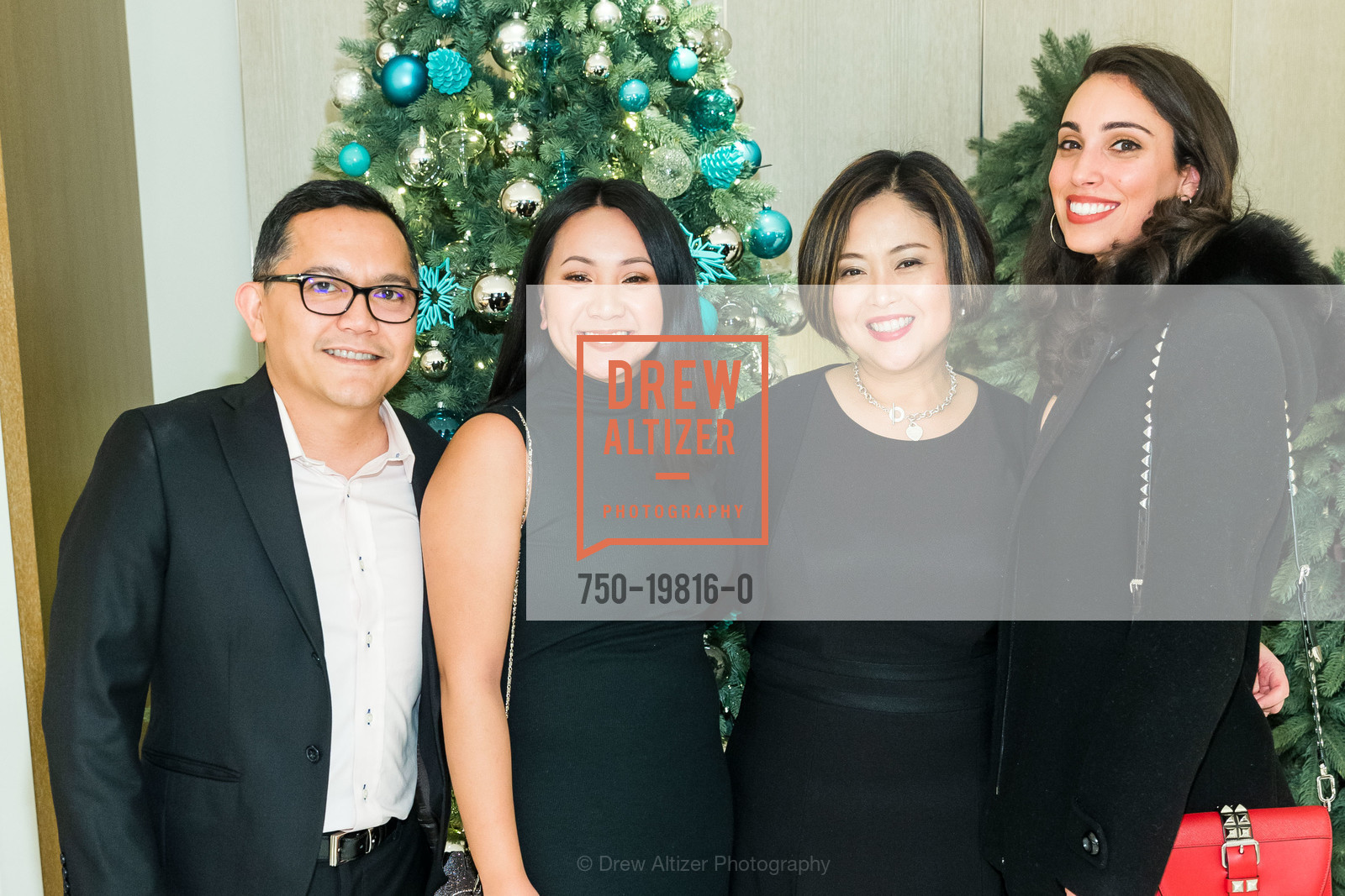 Arnold Hari, Emily Yang, Elaine Cardenas, Jasmin Stein, Tiffany & Co. Post St. Holiday Event 2019, Tiffany & Co. 350 Post St, Photo #750-19816-0 Arnold Hari, Emily Yang, Elaine Cardenas, Jasmin Stein, Photo #750-19816-0