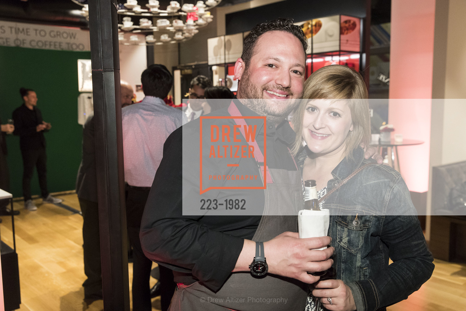 Adam Manson, Melissa Manson, Illy Caffe San Francisco Flagship Store Opening, Illy Caffe. 220 Montgomery Street, Photo #223-1982 Adam Manson, Melissa Manson, Photo #223-1982
