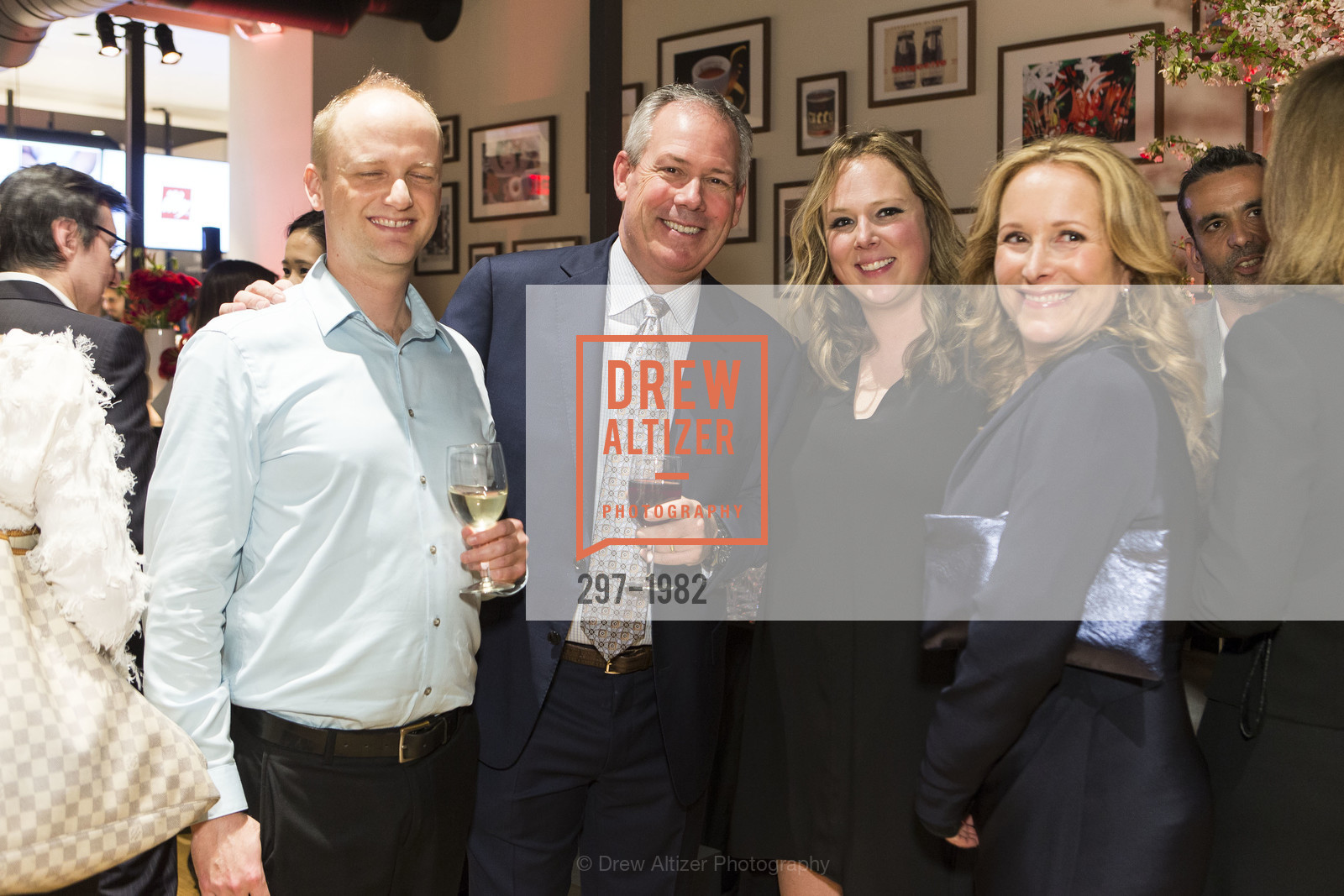 Richard Havens, Barry Sheldon, Jessica Kroll, Lorre Erlick, Illy Caffe San Francisco Flagship Store Opening, Illy Caffe. 220 Montgomery Street, Photo #297-1982 Richard Havens, Barry Sheldon, Jessica Kroll, Lorre Erlick, Photo #297-1982