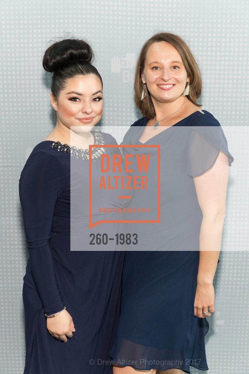 Isamar Ochoa, Liz Kravitz, BUILD Gala 2017, James R. Herman International Cruise Ship Terminal. Pier 27, March 23rd, 2017, Photo #260-1983 Isamar Ochoa, Liz Kravitz, Photo #260-1983