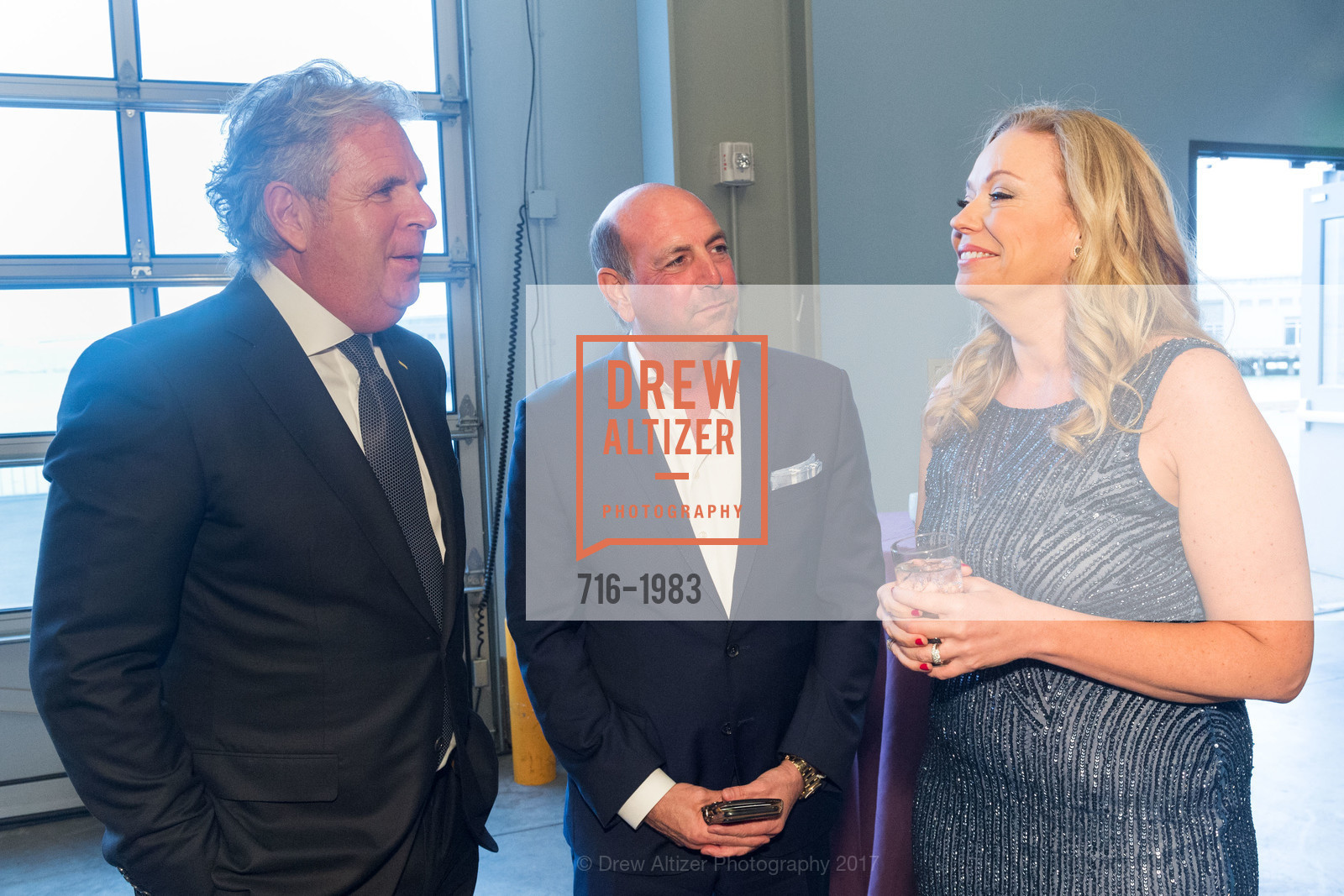 Bruce Makowsky, Shawn Elliott, Suzanne McKechnie Klahr, BUILD Gala 2017, James R. Herman International Cruise Ship Terminal. Pier 27, March 23rd, 2017, Photo #716-1983 Bruce Makowsky, Shawn Elliott, Suzanne McKechnie Klahr, Photo #716-1983